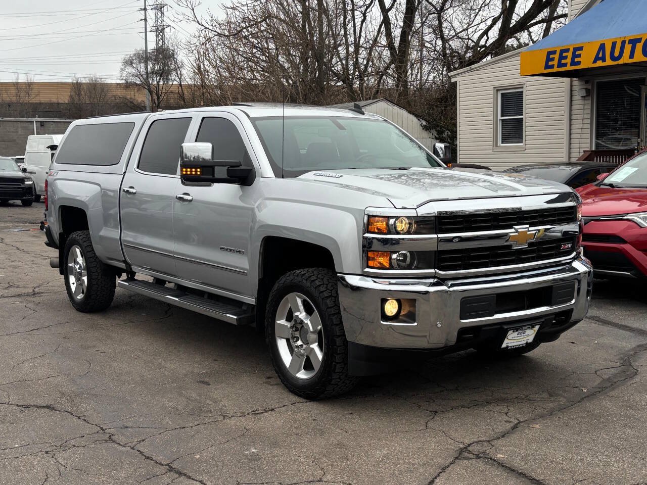 Used 2016 Chevrolet Silverado 2500 LTZ w/ Duramax Plus Package AWD/4WD image 2