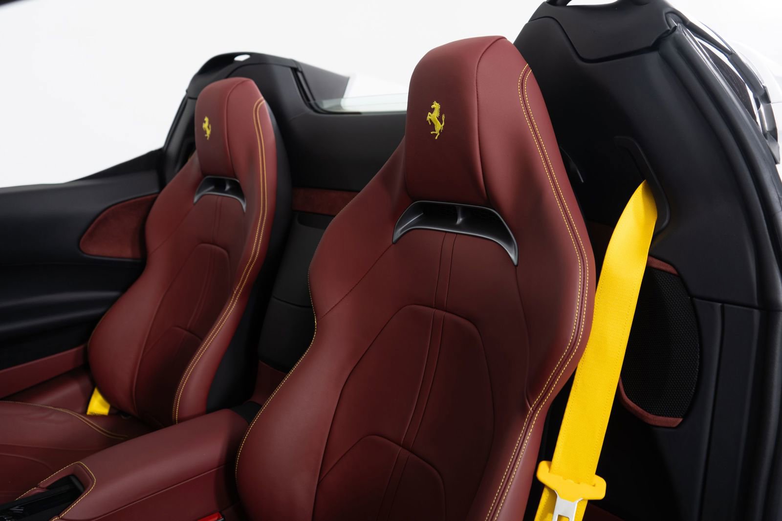 Certified 2024 Ferrari SF90 Spider AWD/4WD image 37