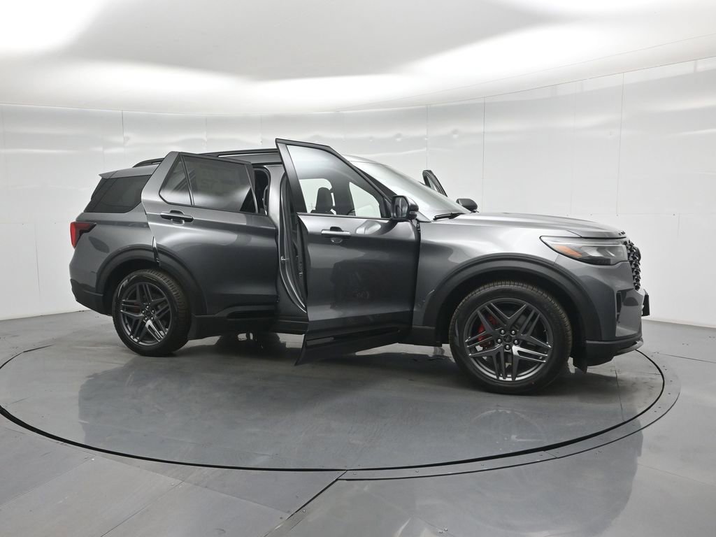 New 2026 Ford Explorer ST AWD/4WD image 33