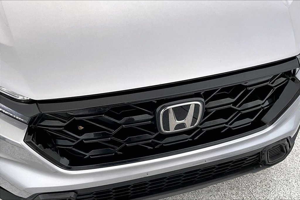 Used 2026 Honda CR-V Sport image 32