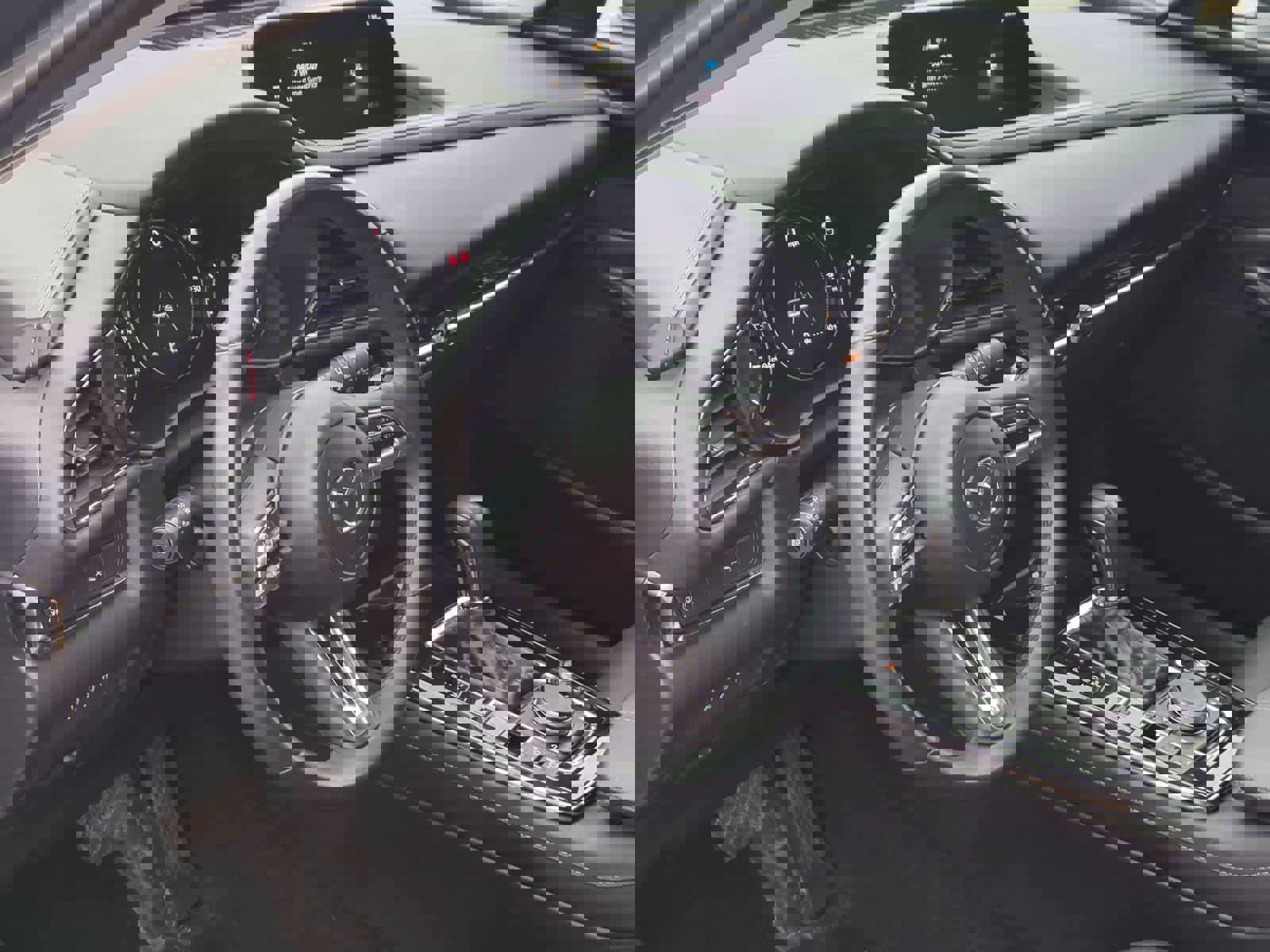 Used 2023 MAZDA CX-30 AWD 2.5 S w/ Preferred Package image 2