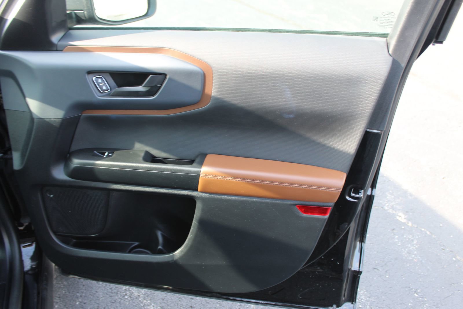 Used 2022 Ford Bronco Sport Outer Banks image 11