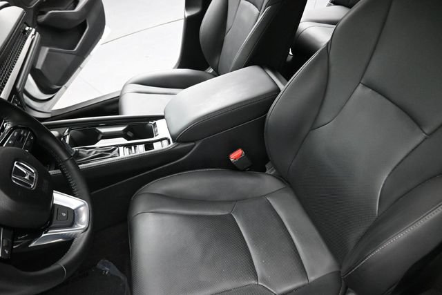 Used 2025 Honda Accord Touring image 15