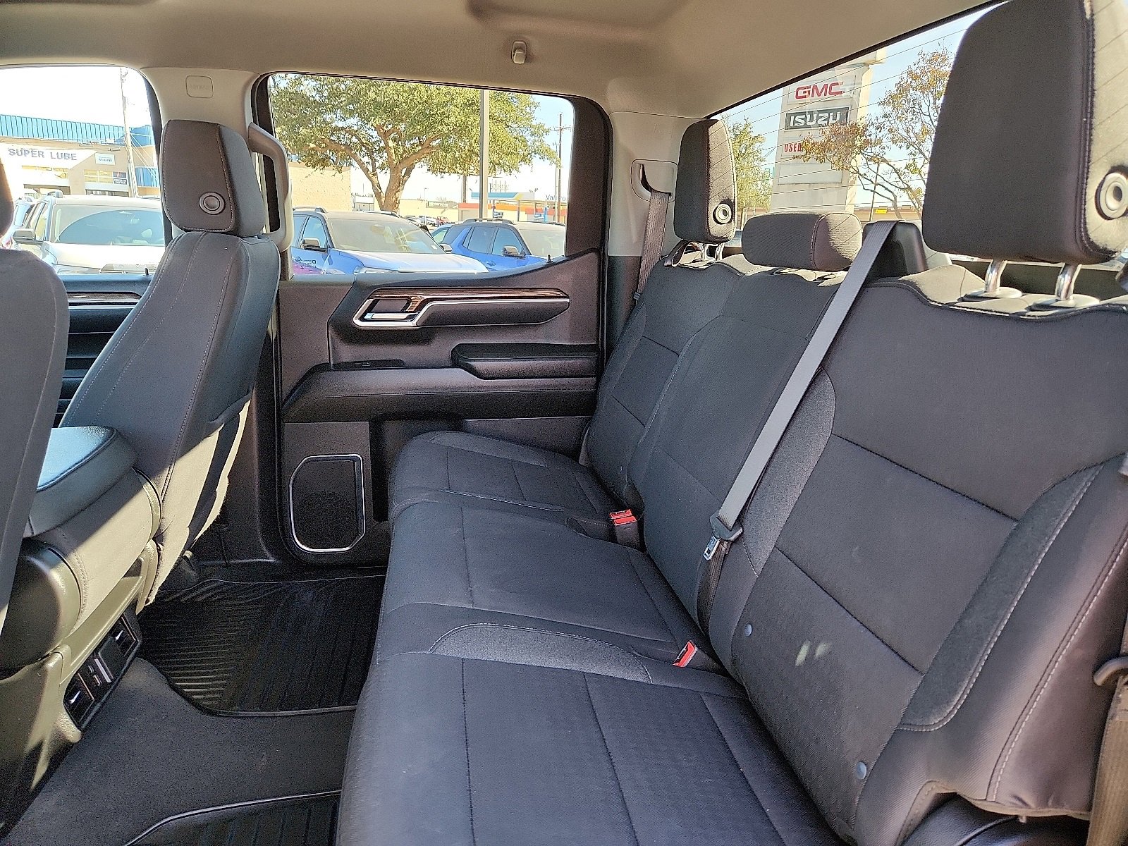 Used 2025 Chevrolet Silverado 1500 LT image 11