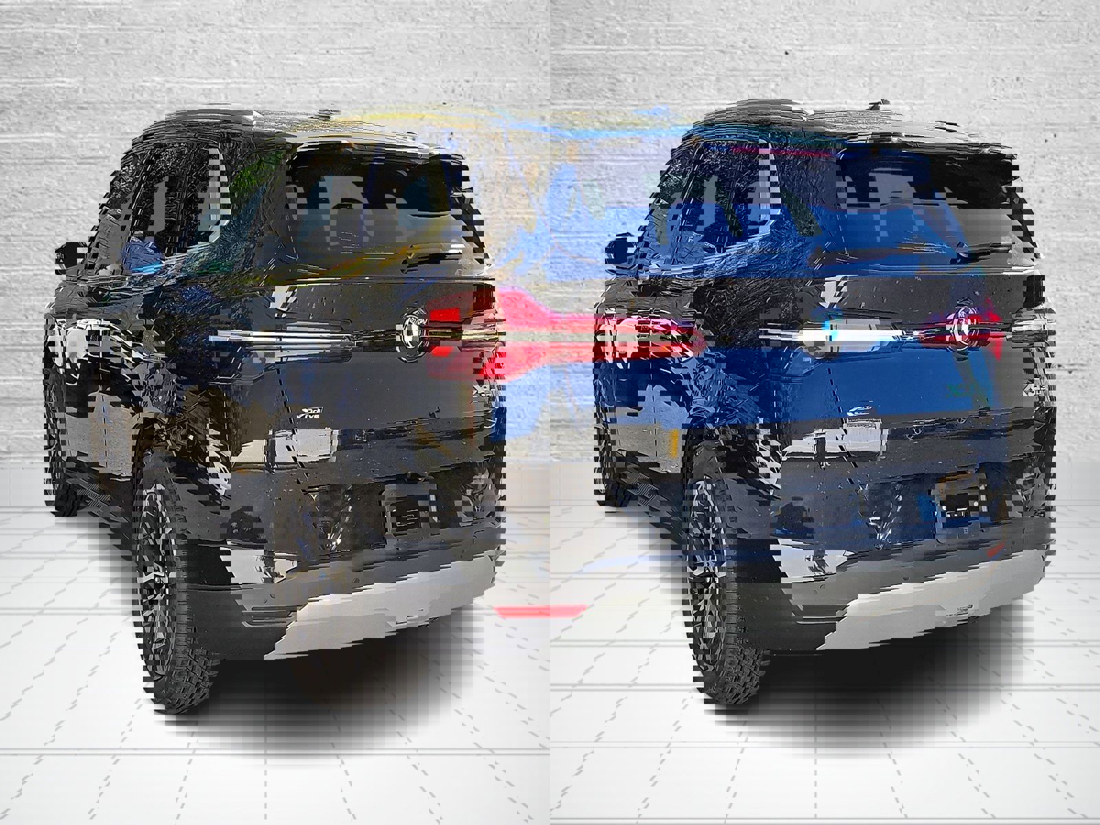 Used 2025 BMW X3 xDrive30i w/ Convenience Package image 4