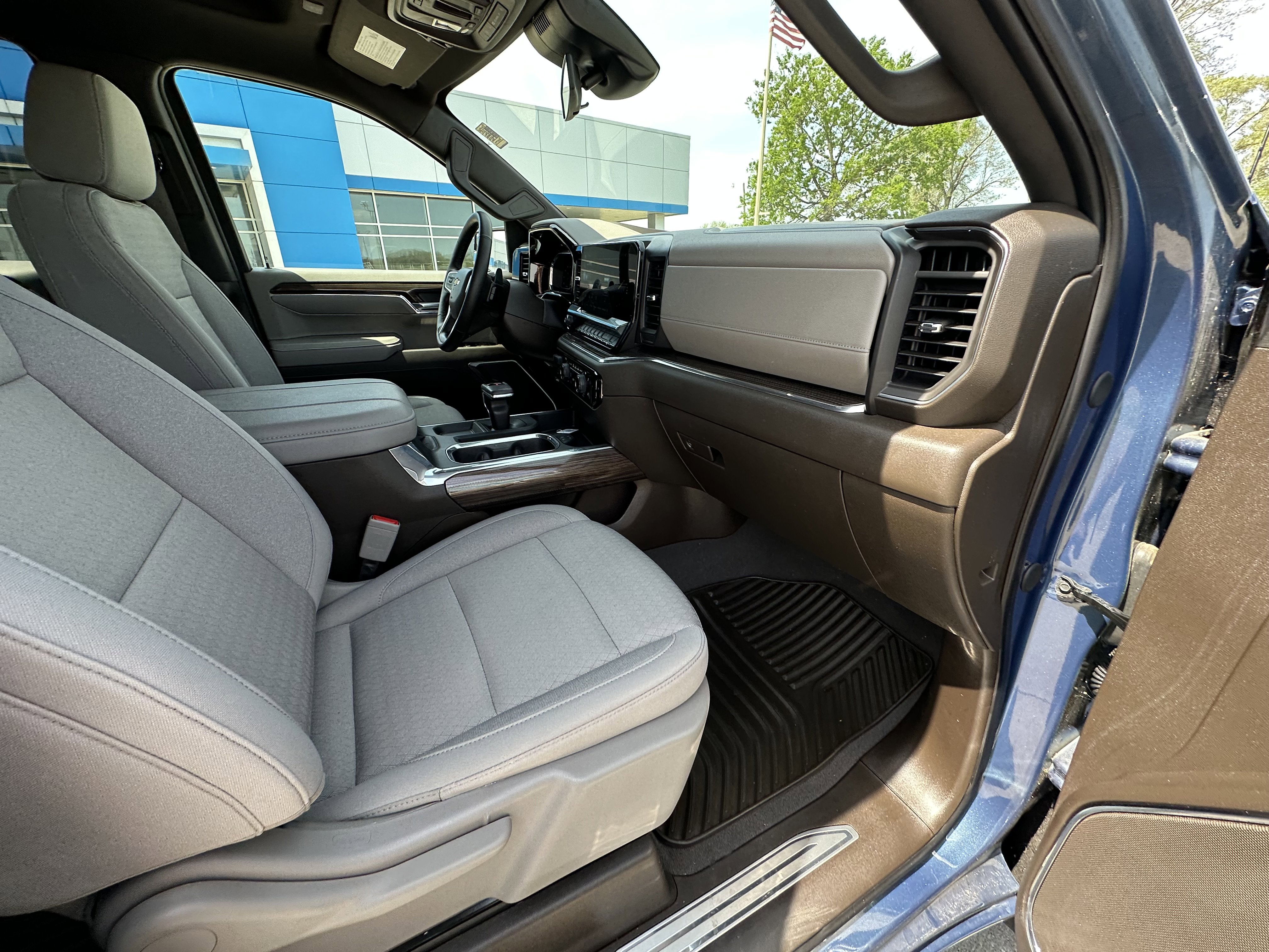 Used 2024 Chevrolet Silverado 1500 LT w/ Texas Edition Plus AWD/4WD image 33