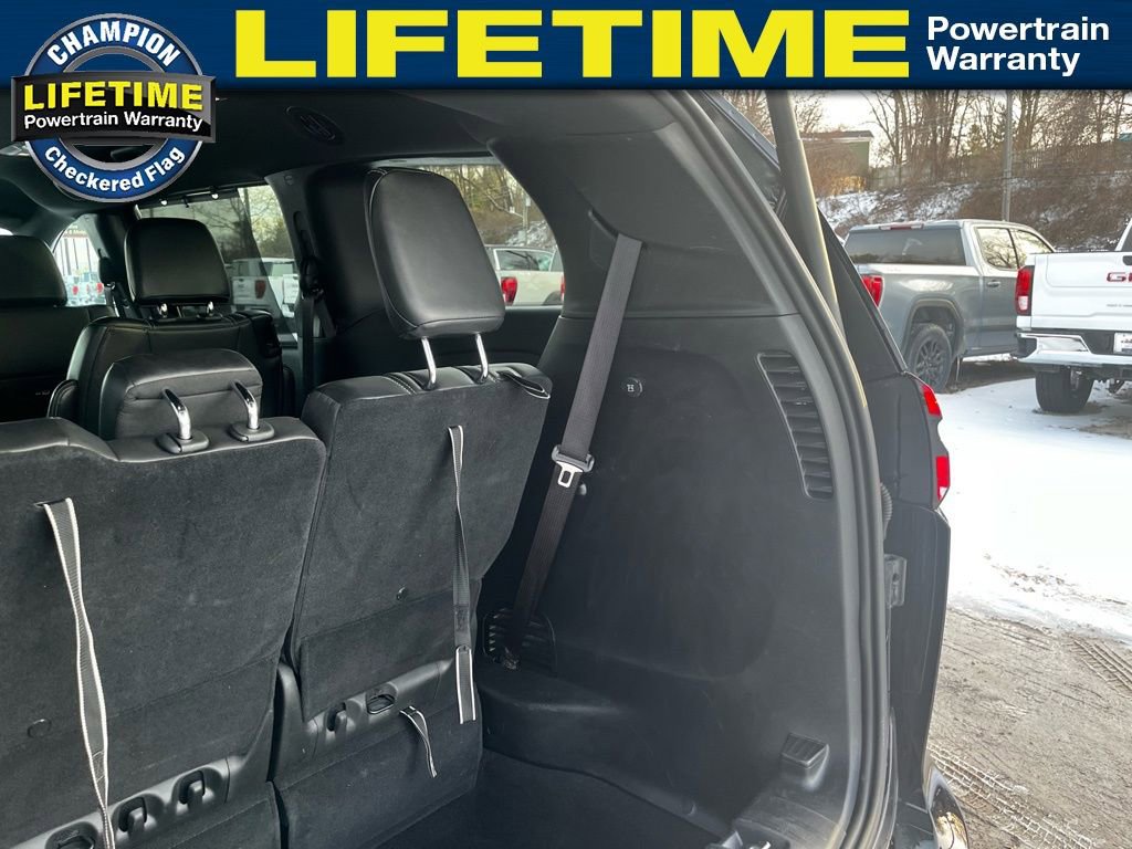 Used 2025 Chrysler Pacifica Select image 12