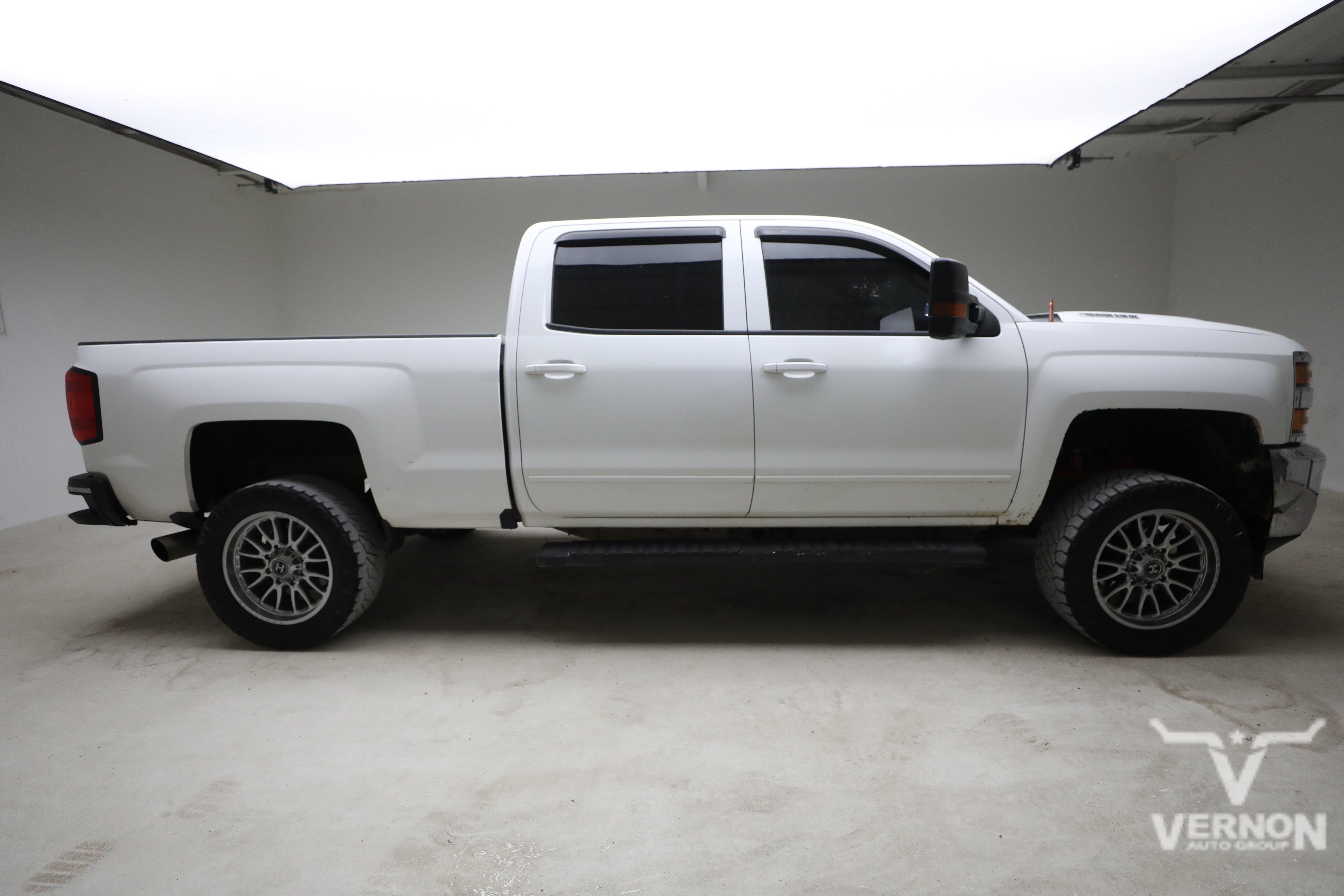 Used 2018 Chevrolet Silverado 2500 LT w/ LT Fleet Convenience Package AWD/4WD image 5