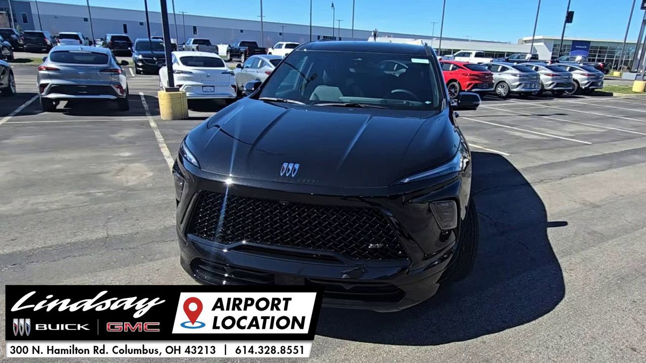 New 2026 Buick Enclave Sport Touring w/ Power Package image 3