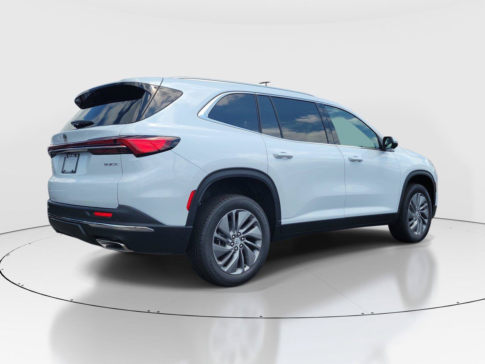 New 2027 Buick Enclave Preferred w/ Power Package AWD/4WD image 4