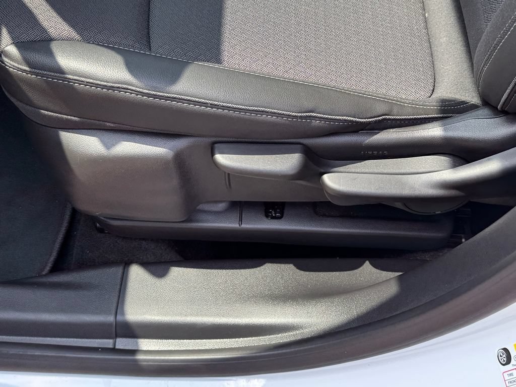 Used 2026 Buick Encore GX Preferred AWD/4WD image 18