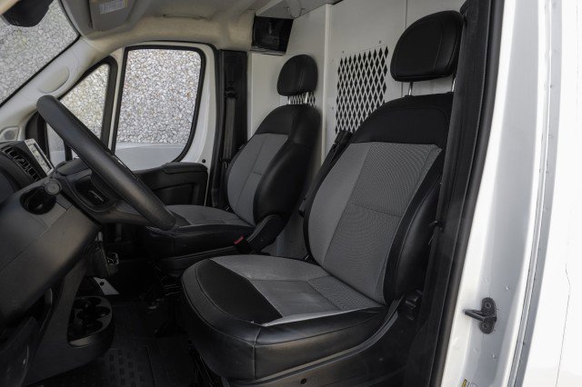 Used 2023 RAM ProMaster 2500 image 4