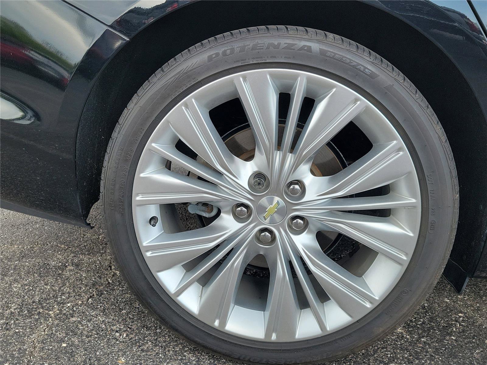 Used 2018 Chevrolet Impala Premier w/ Premier Confidence Package FWD image 5