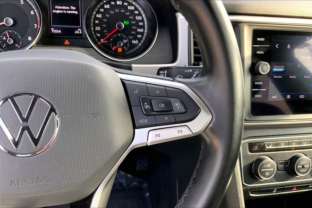 Used 2020 Volkswagen Atlas Cross Sport SE w/ Towing Package image 19