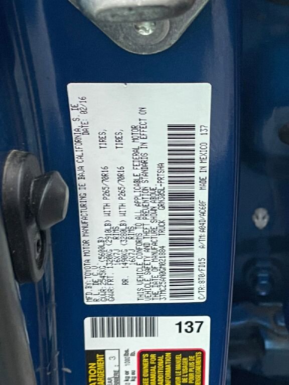 Used 2016 Toyota Tacoma TRD Off-Road w/ Towing Package image 28