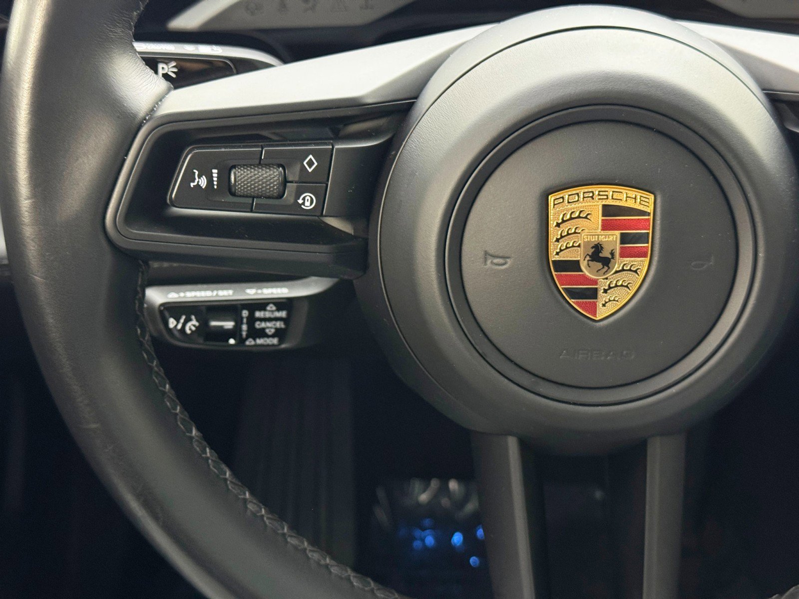 Used 2022 Porsche Taycan 4S AWD/4WD image 21