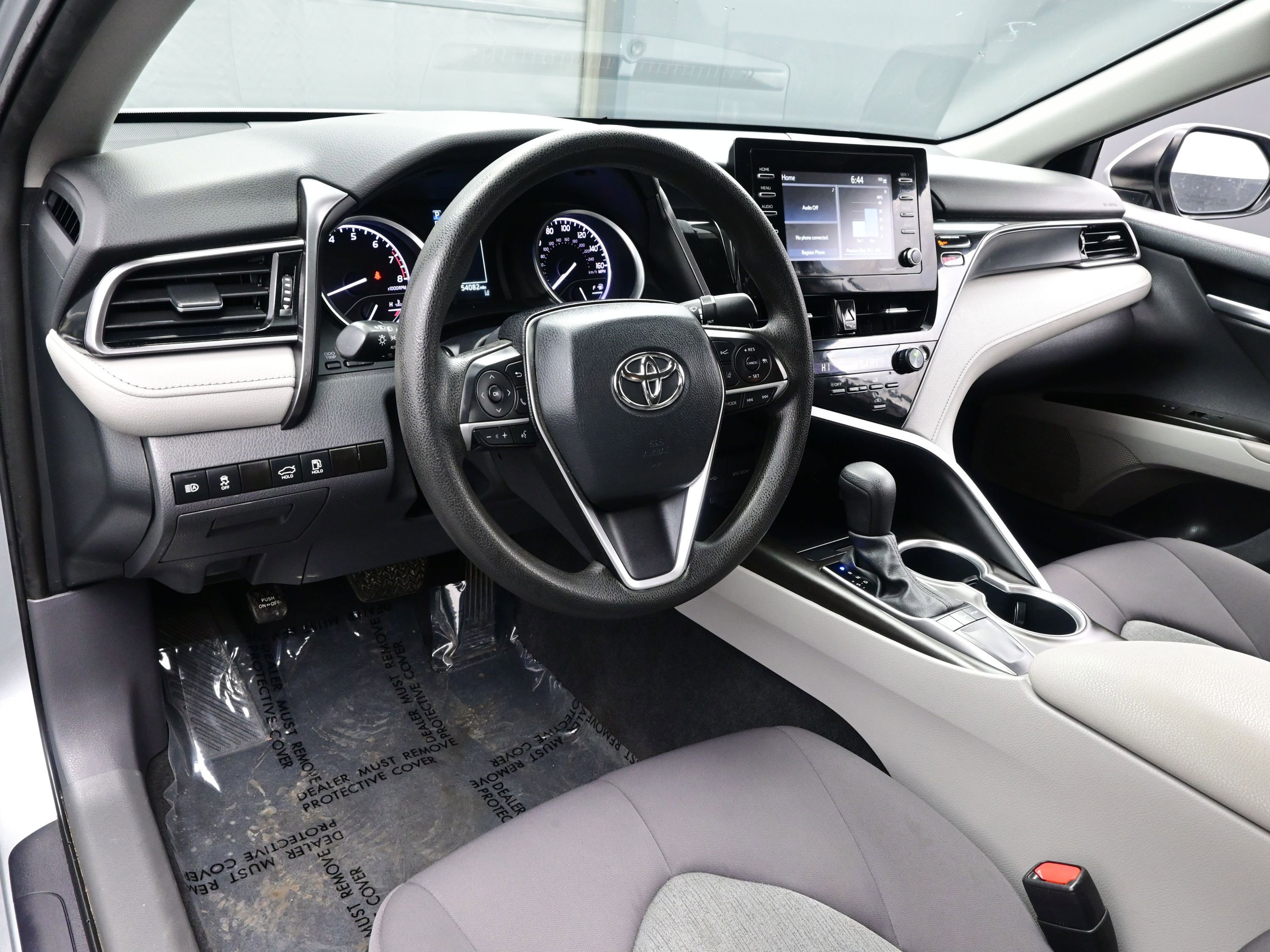 Used 2024 Toyota Camry LE image 13