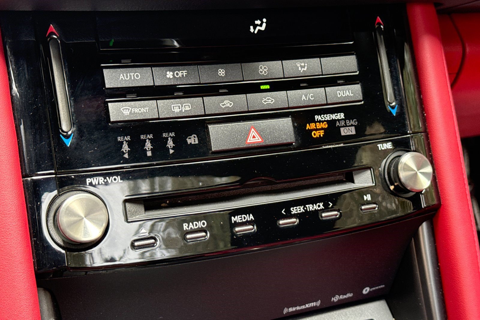 Used 2021 Lexus IS 350 F Sport RWD image 17