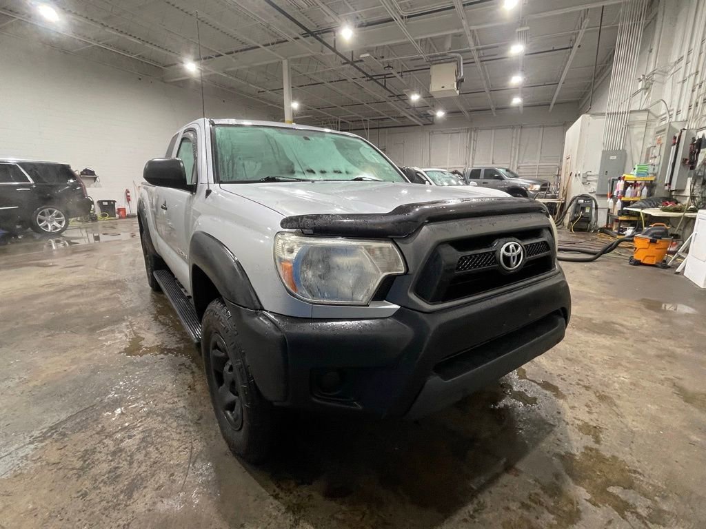 Used 2012 Toyota Tacoma 4x4 Access Cab w/ Convenience Pkg image 1