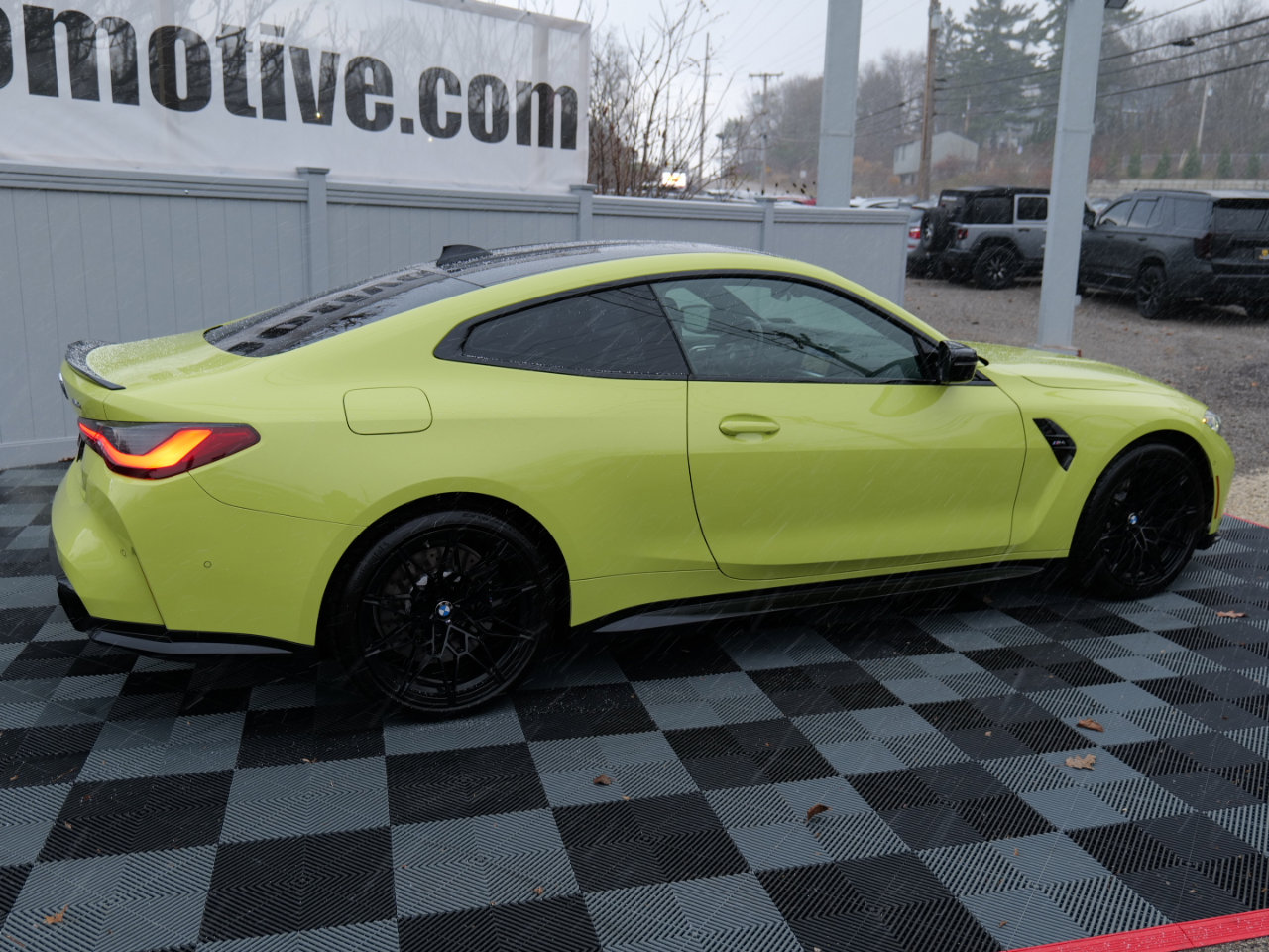 Used 2022 BMW M4 Coupe image 5