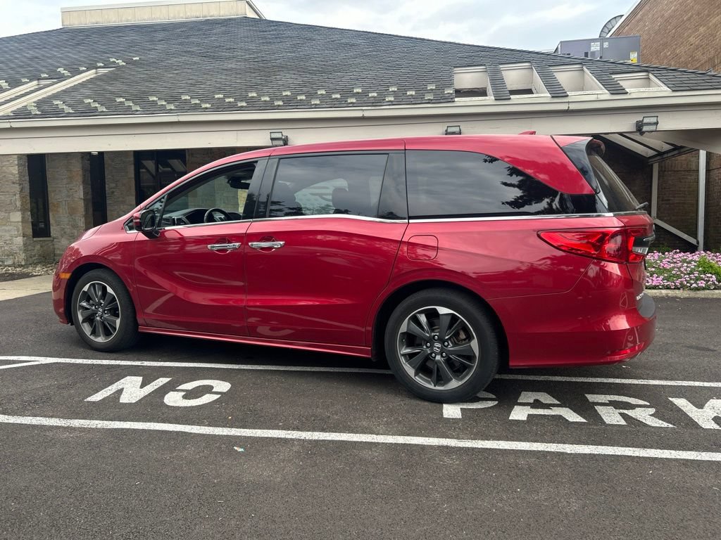 Used 2023 Honda Odyssey Elite image 6