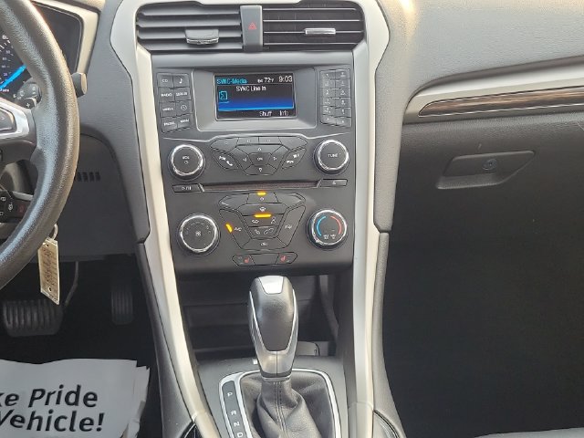 Used 2013 Ford Fusion SE FWD image 13