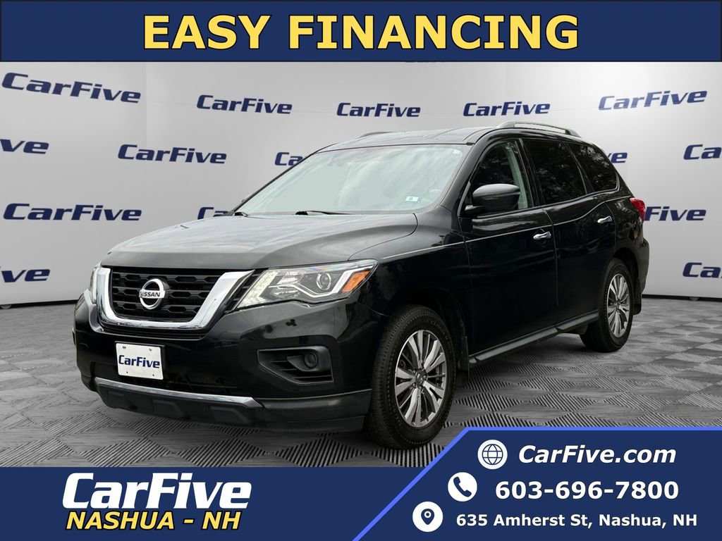 Used 2020 Nissan Pathfinder S image 1