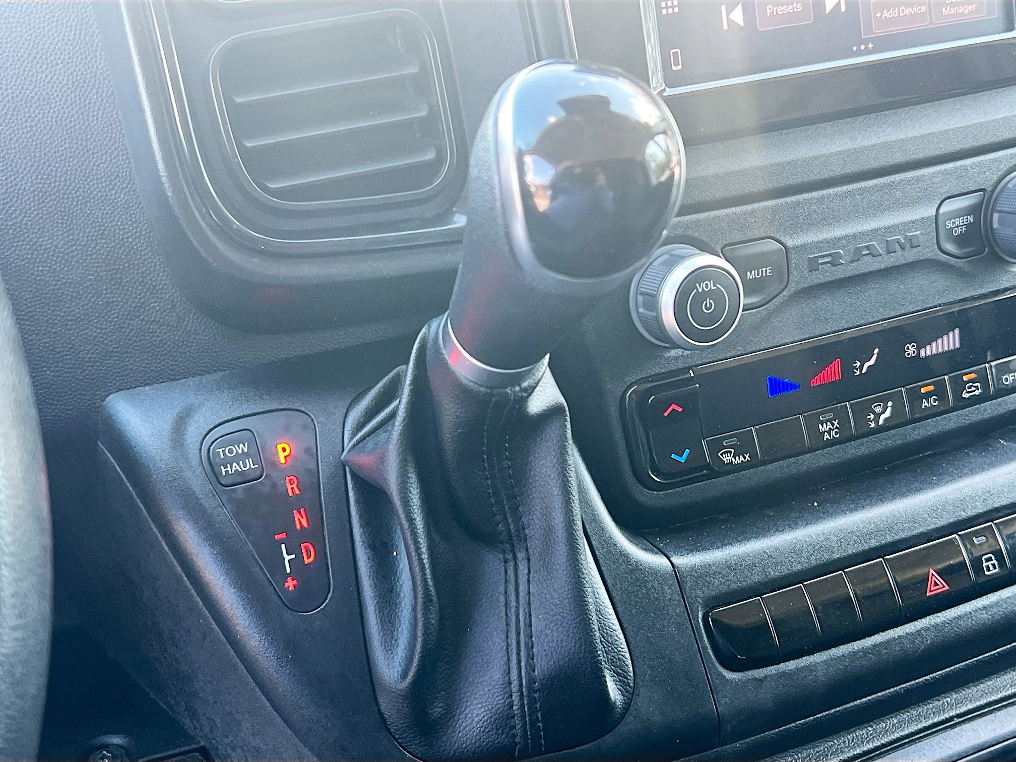 Used 2023 RAM ProMaster 2500 image 25