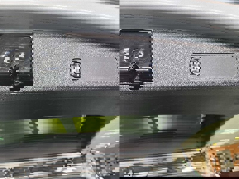 Used 2013 Chevrolet Suburban LTZ image 14