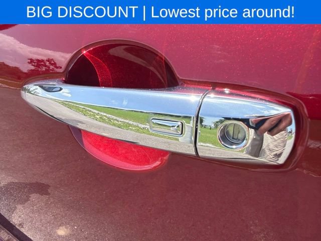 Used 2024 Nissan Altima 2.5 SV FWD image 18