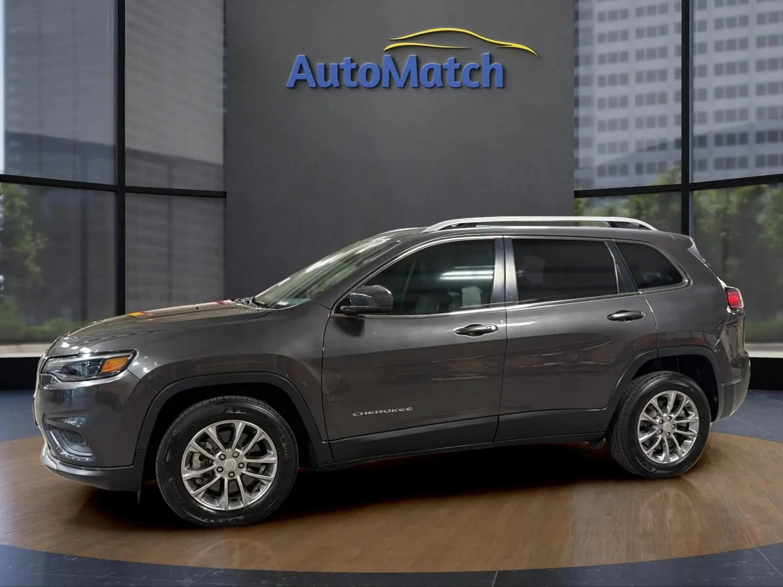 Used 2021 Jeep Cherokee Latitude Lux FWD image 6