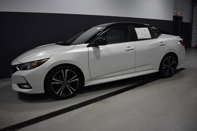 Certified 2023 Nissan Sentra SR w/ Electronics Package image 2