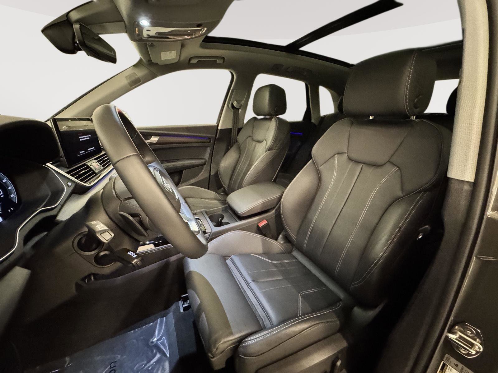 Certified 2025 Audi Q5 2.0T Premium Plus w/ Premium Plus Package image 10