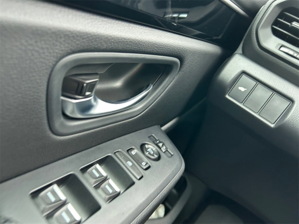 New 2026 Honda Pilot Sport image 19