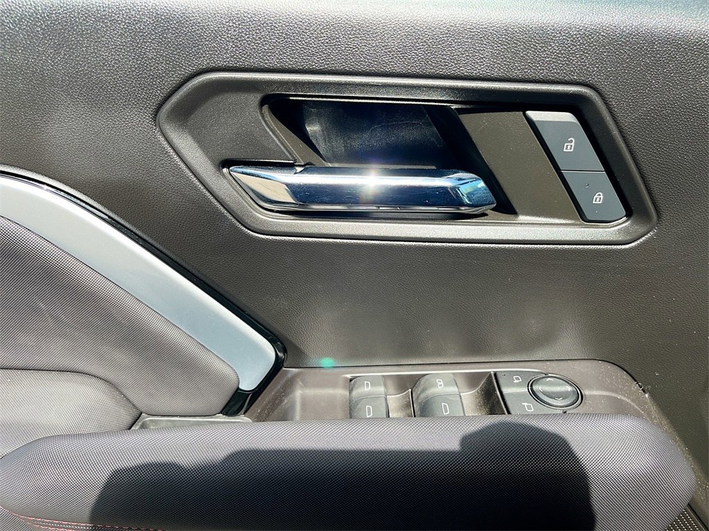 Used 2024 Chevrolet Colorado Z71 w/ Advanced Trailering Package image 18