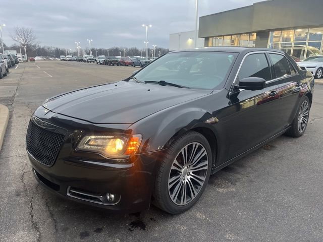 Used 2013 Chrysler 300 S image 2