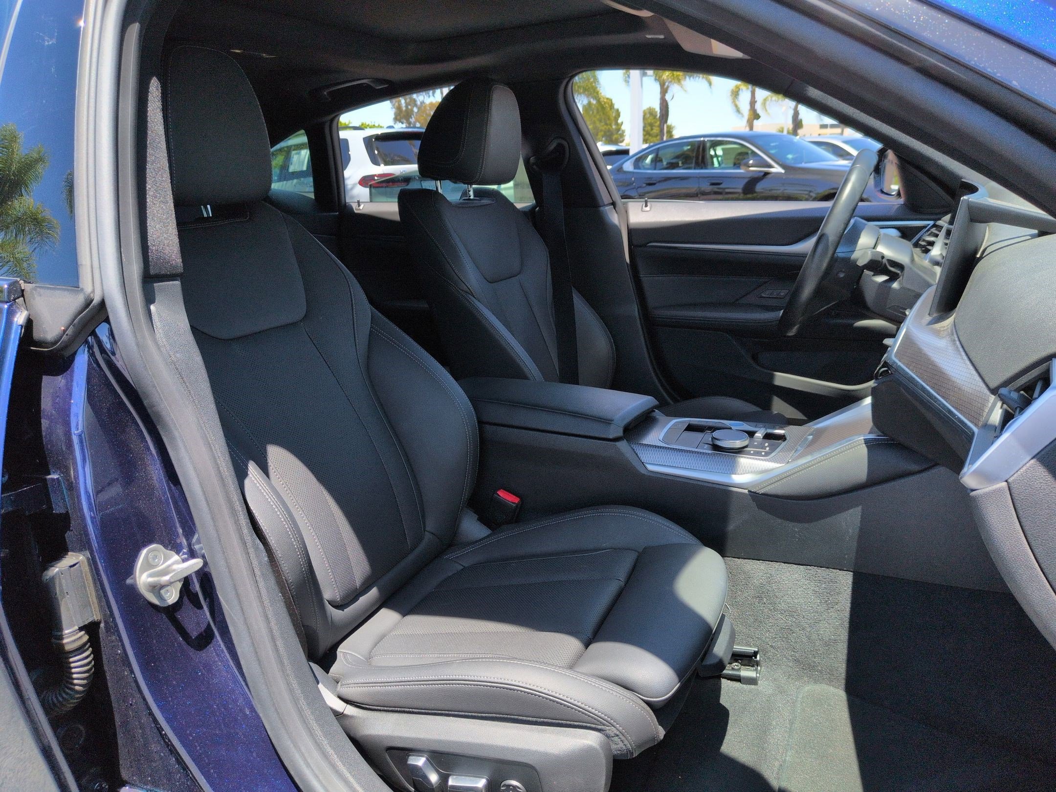 Certified 2024 BMW i4 eDrive35 w/ M Sport Package RWD image 31