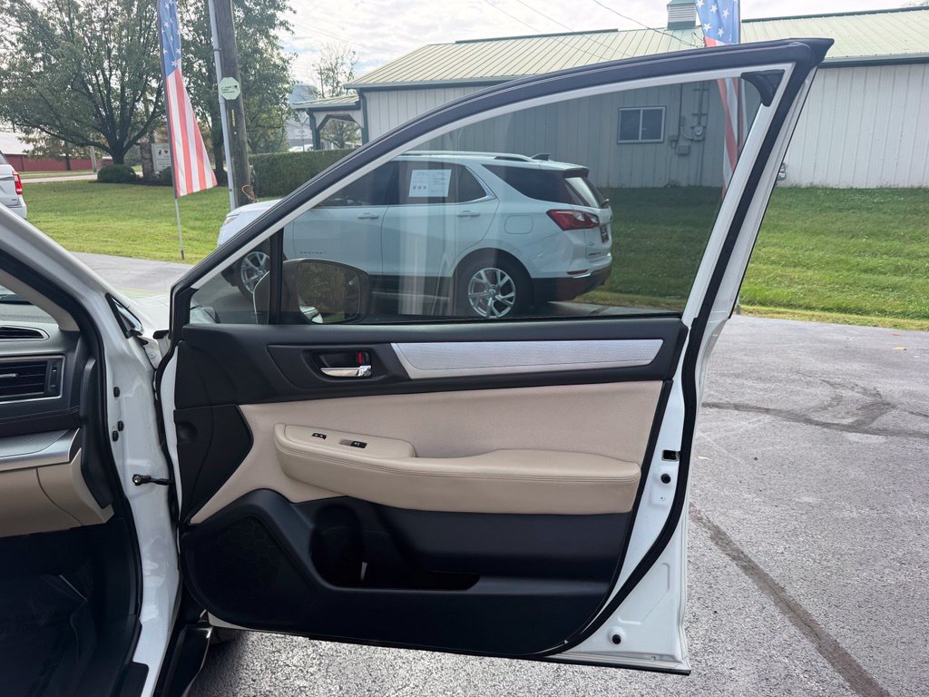 Used 2019 Subaru Outback 2.5i Premium AWD/4WD image 28