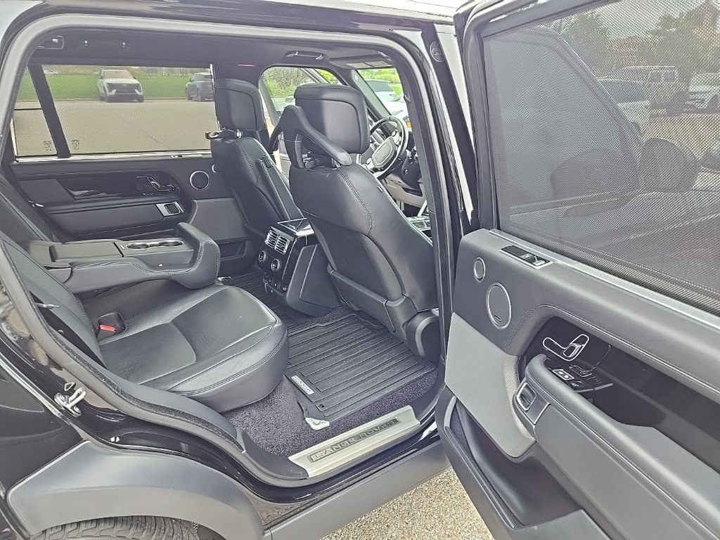 Used 2020 Land Rover Range Rover Long Wheelbase HSE AWD/4WD image 19