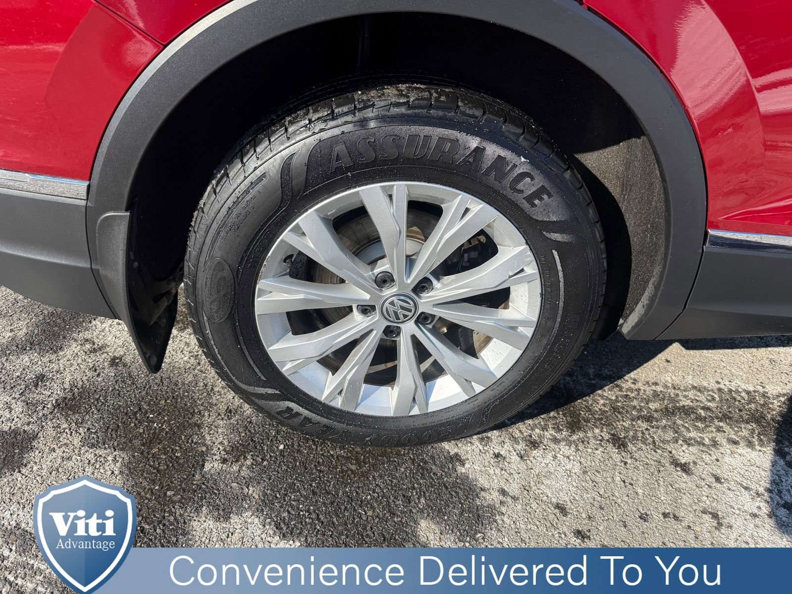 Used 2018 Volkswagen Tiguan SE image 14