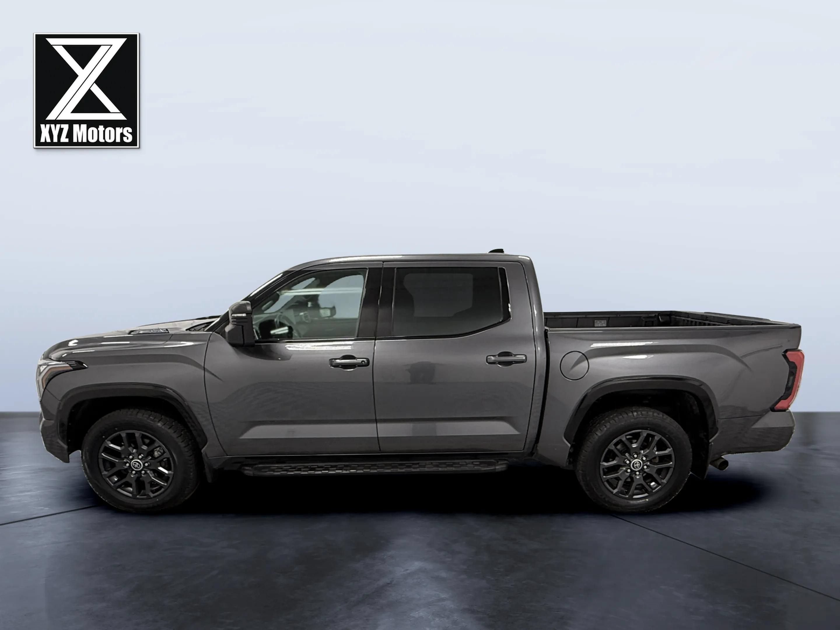 Used 2022 Toyota Tundra Platinum AWD/4WD image 3