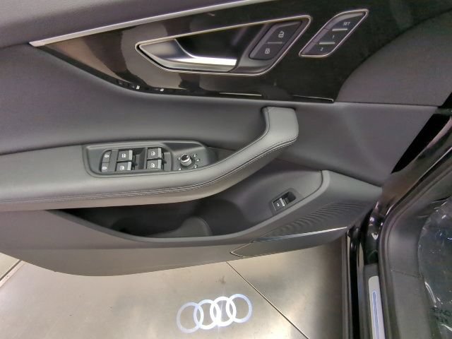 Used 2023 Audi Q7 3.0T Premium Plus w/ Premium Plus Package AWD/4WD image 25