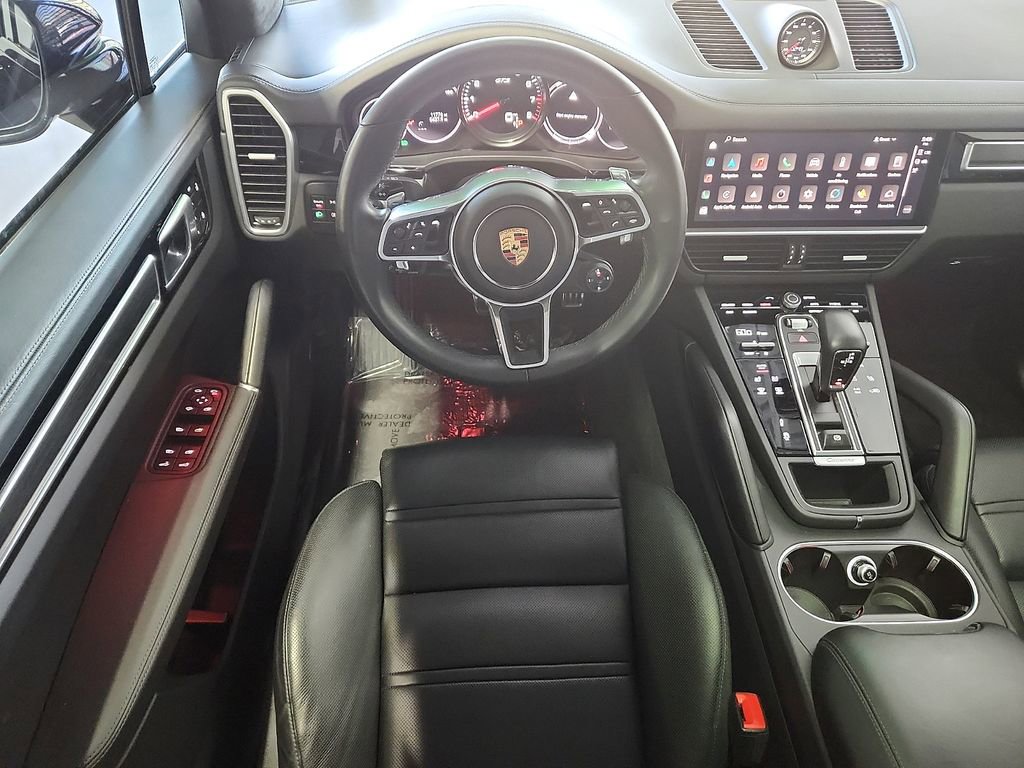 Certified 2023 Porsche Cayenne GTS image 10