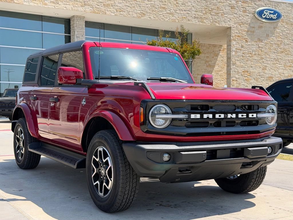 New 2026 Ford Bronco Outer Banks AWD/4WD image 18