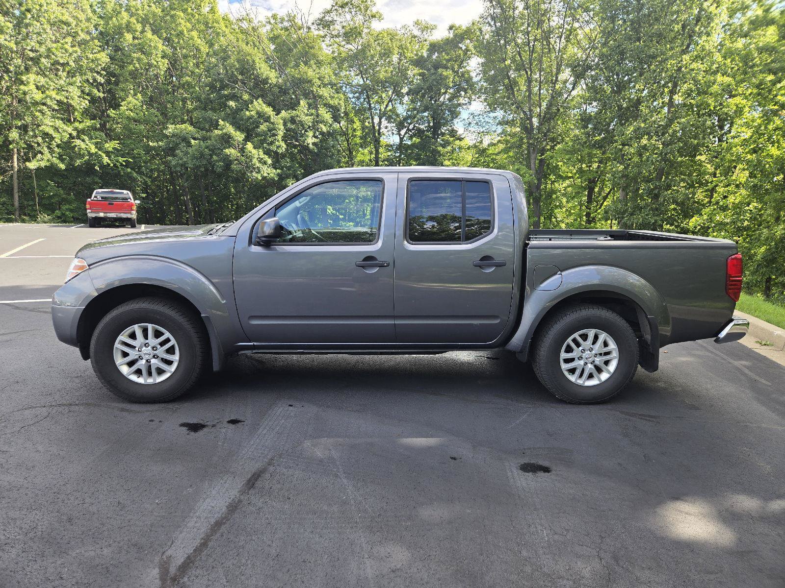 Used 2019 Nissan Frontier SV w/ Value Truck Package AWD/4WD image 5
