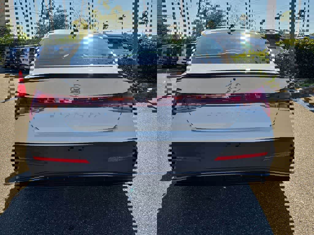 New 2026 Hyundai Elantra Sport image 6