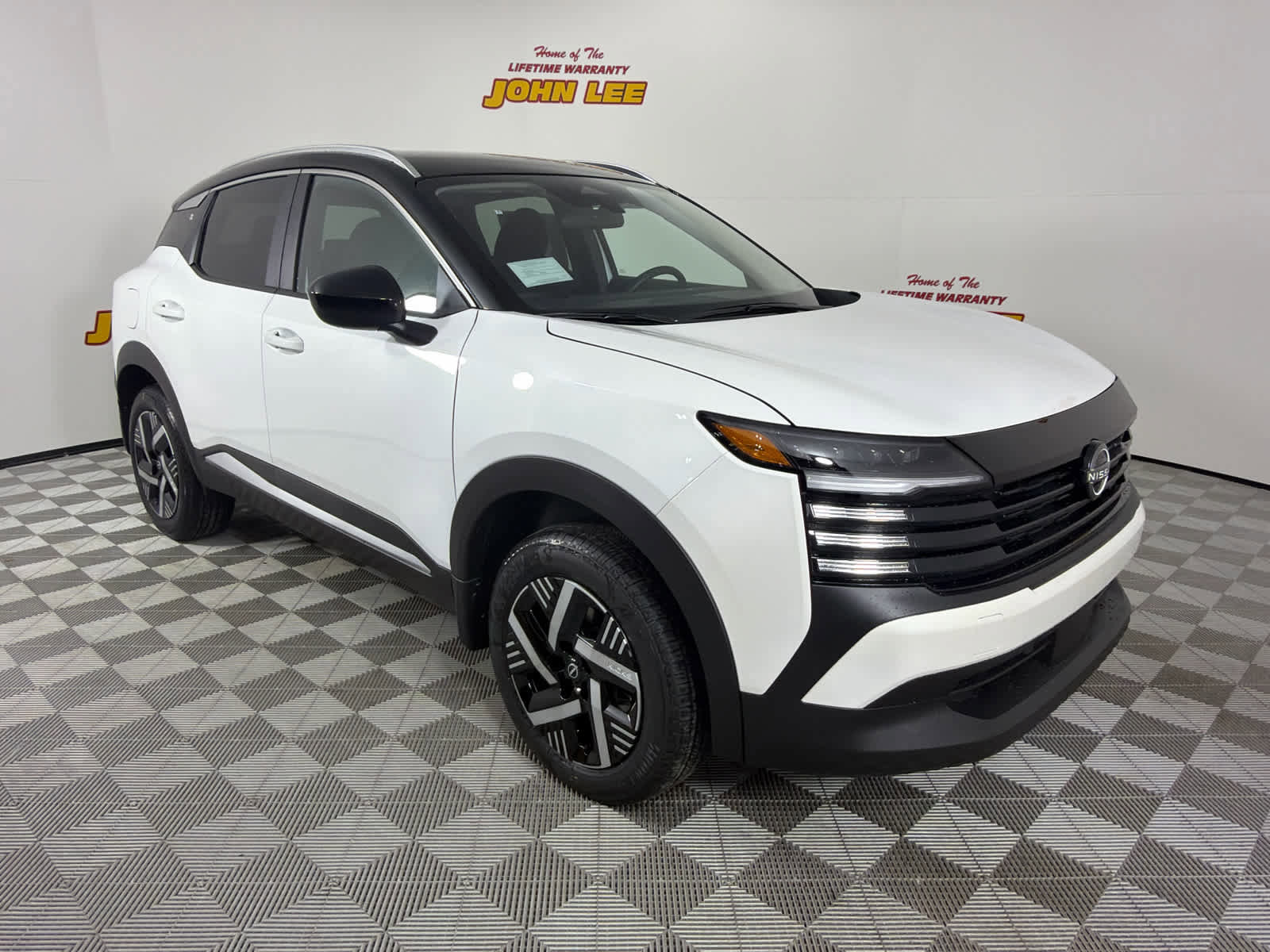 New 2026 Nissan Kicks SV image 8