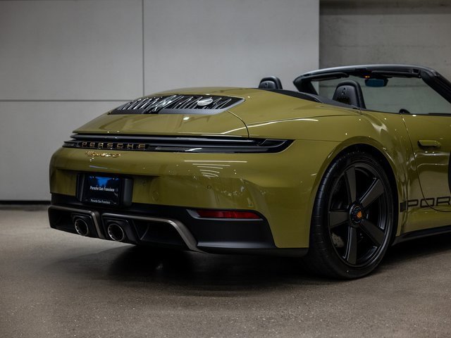 Used 2026 Porsche 911 Carrera 4 GTS image 26