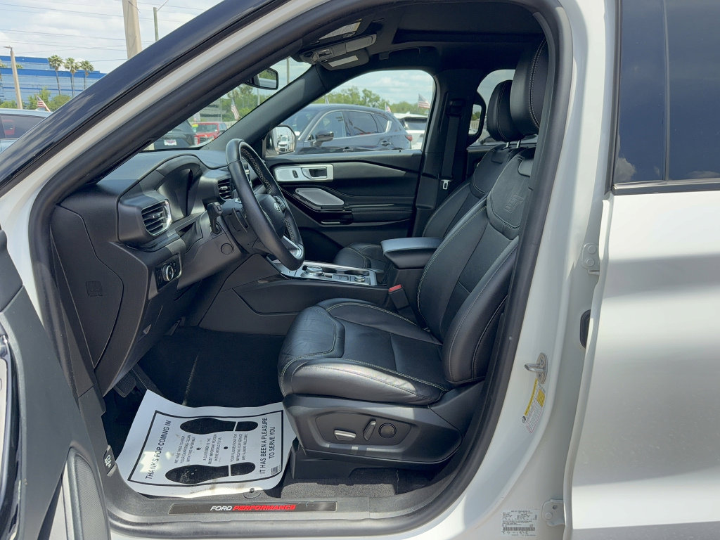 Certified 2023 Ford Explorer ST w/ Equipment Group 401A AWD/4WD image 9