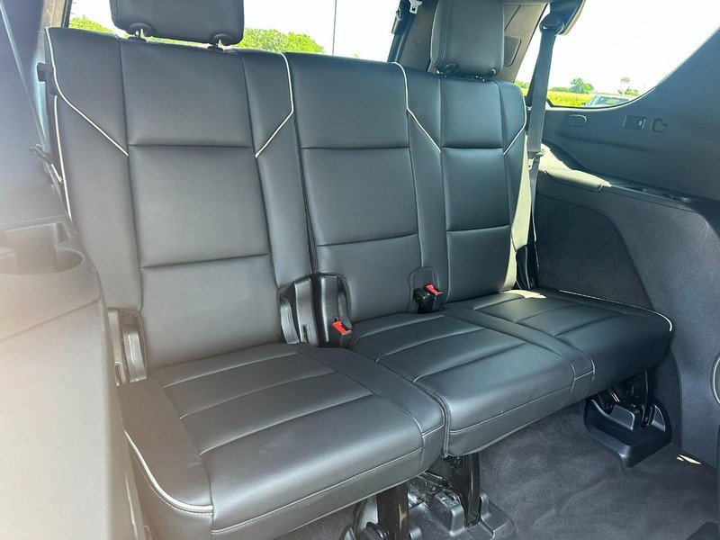 Used 2023 Cadillac Escalade Premium Luxury image 10